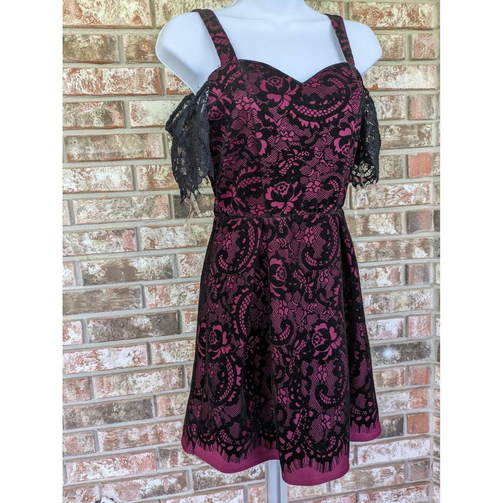 Black Pink Lace Cold Shoulder Fit & Flare Dress Goth Coquette Party Romantic - Picture 2 of 12